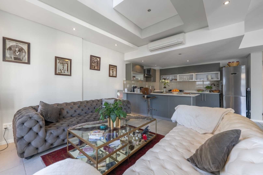 2 Bedroom Property for Sale in Cape Town City Centre Western Cape
